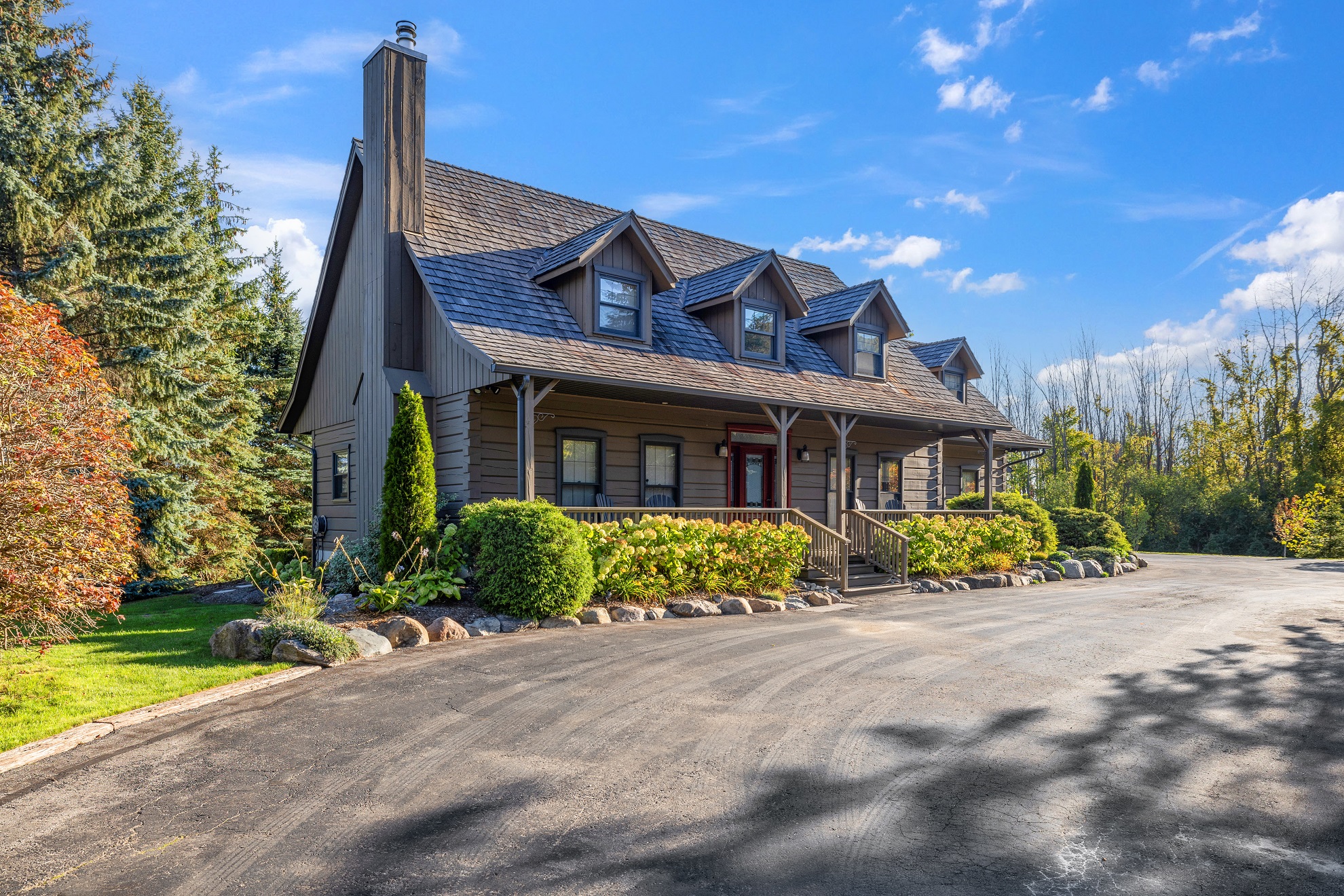 133 Old Lakeshore Rd